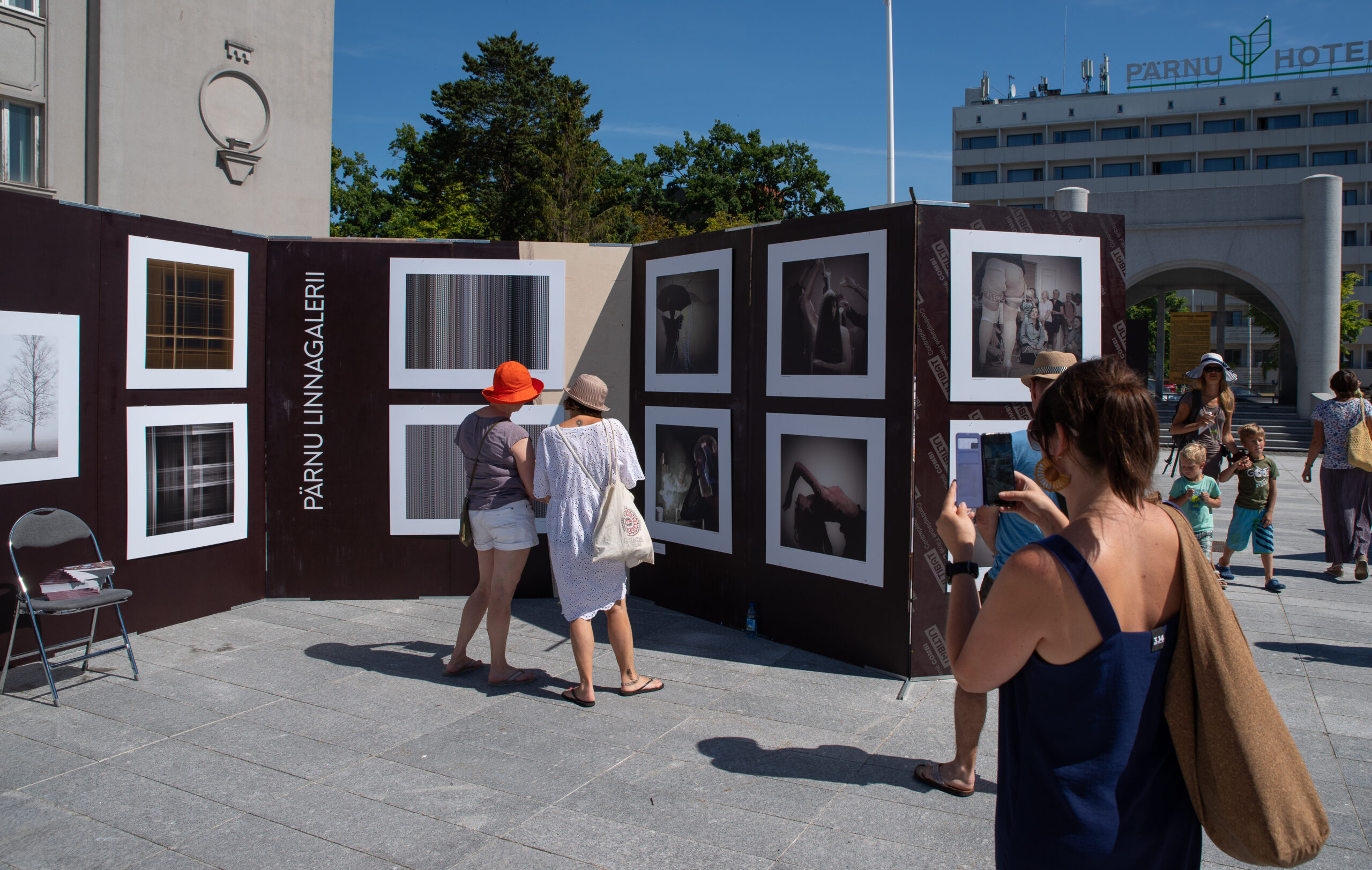 Big Art Day and Art Market