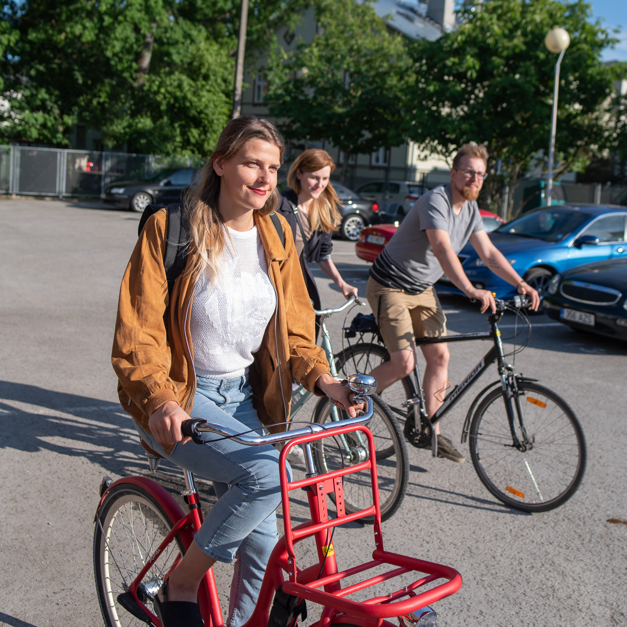Bicycle tour in galleries